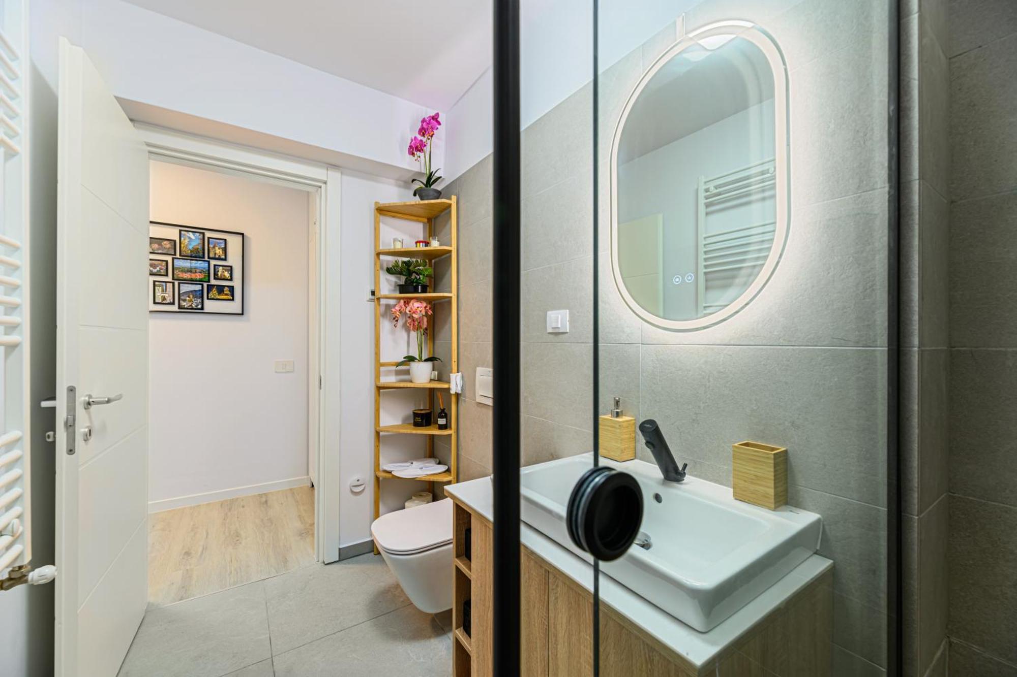Mountain View Retreat Apartment - Private Parking Brasov Luaran gambar